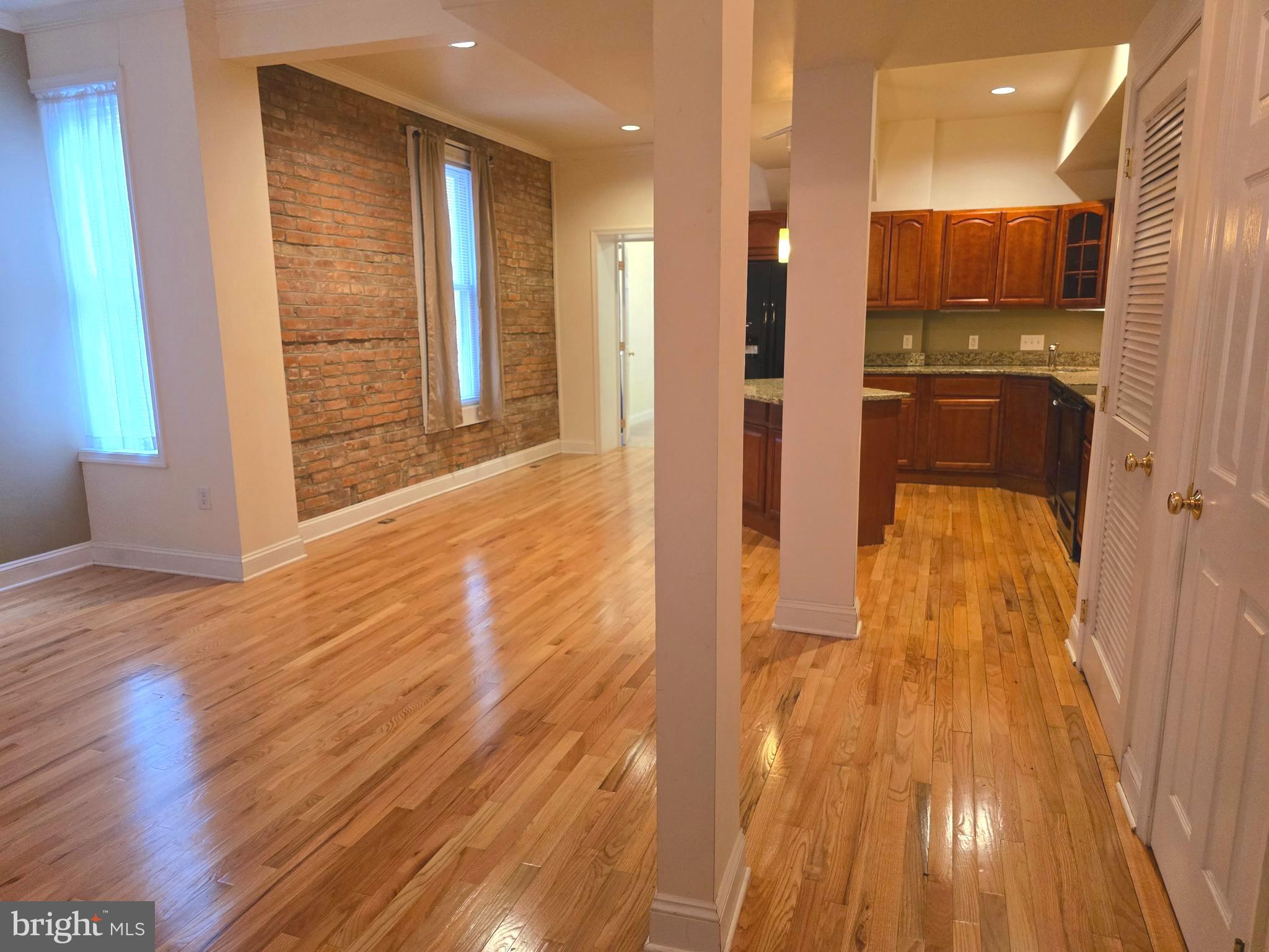 DOWNTOWN HAGERSTOWN - Residential Lease