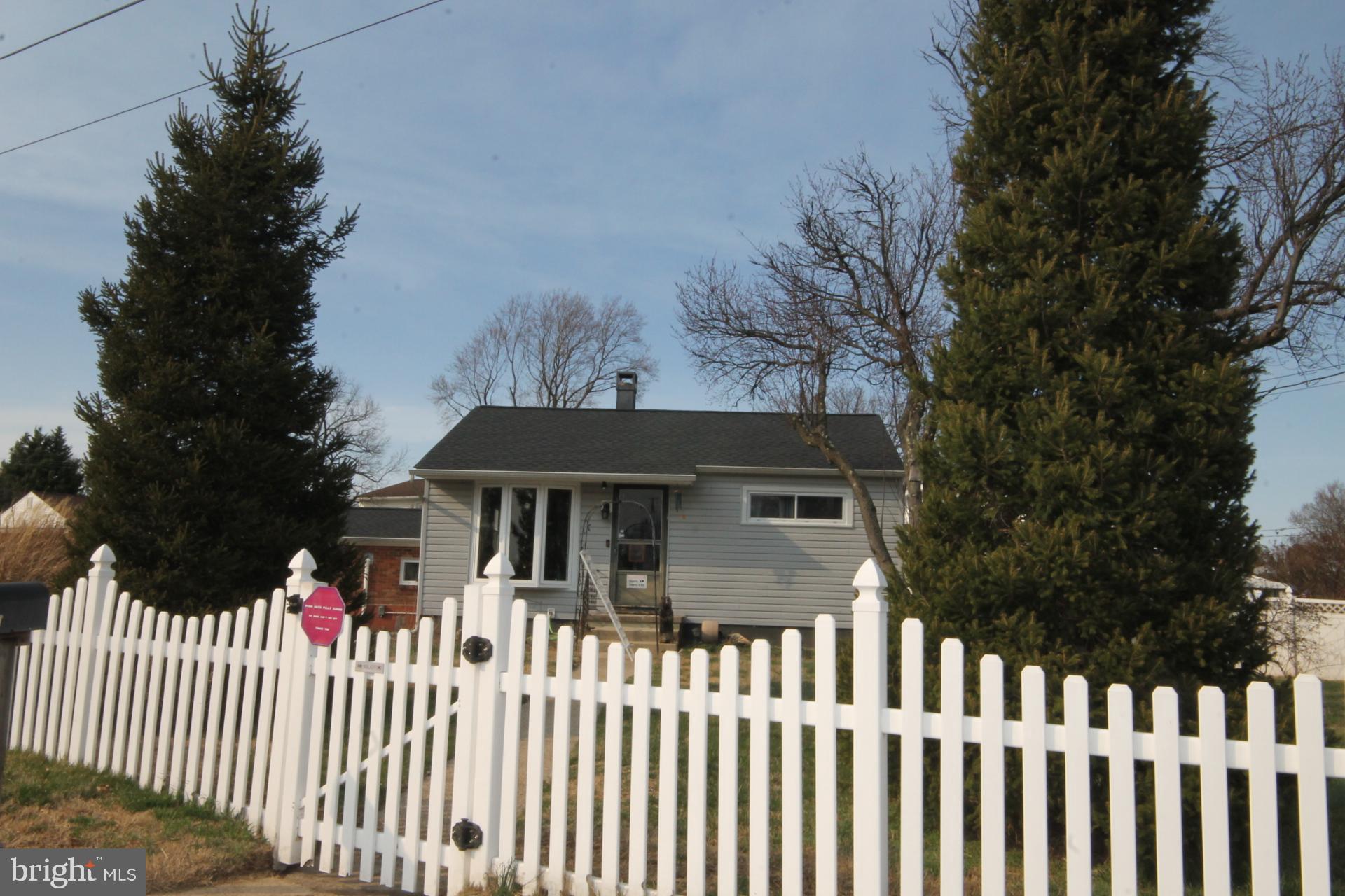 FERNGLEN MANOR - Residential