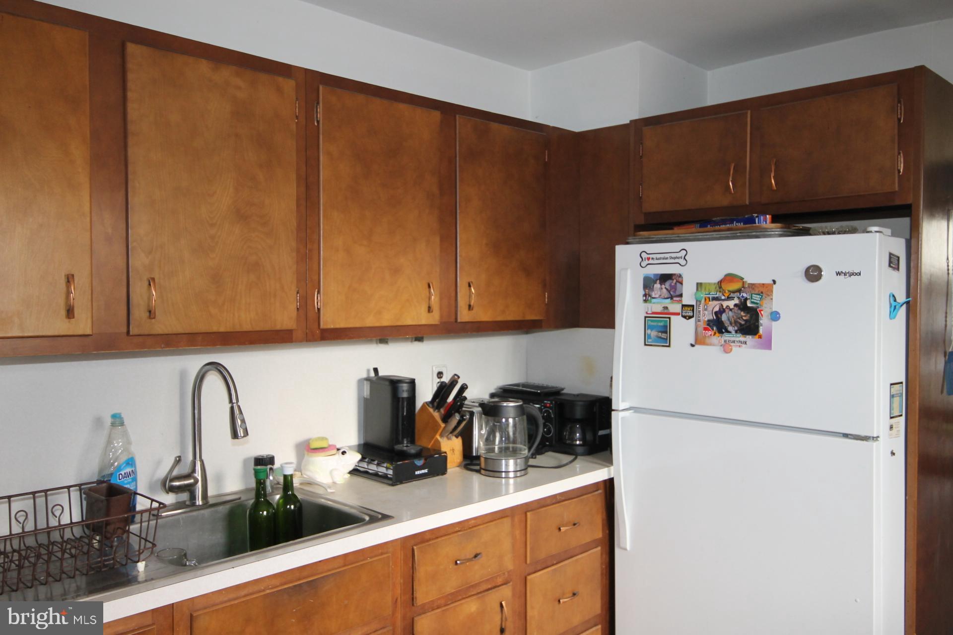 FERNGLEN MANOR - Residential