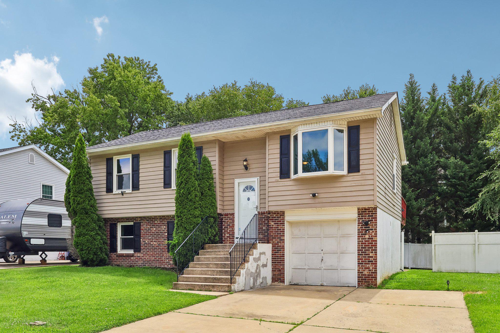 36 GARVEY LANE