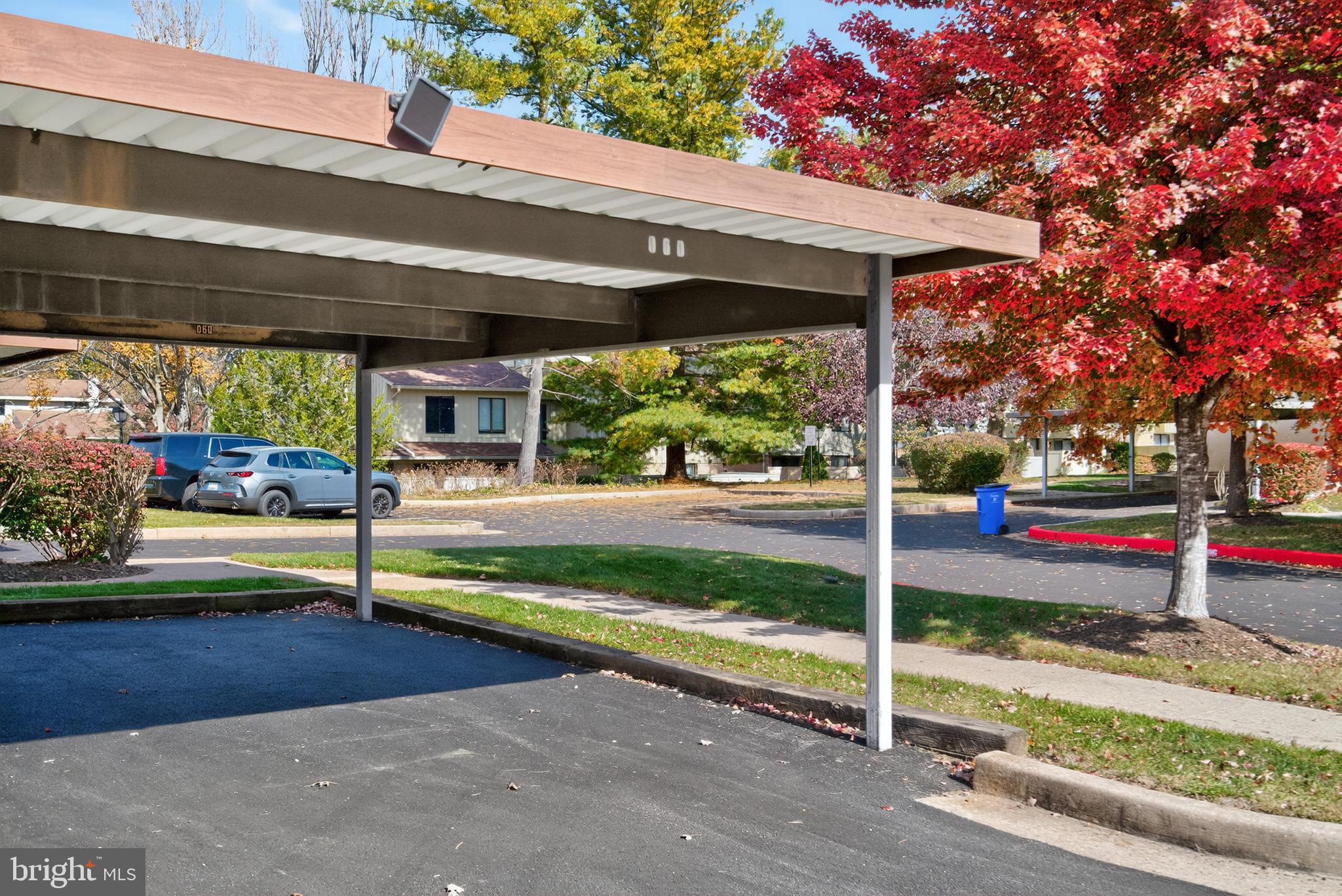 HICKORY RIDGE - Residential