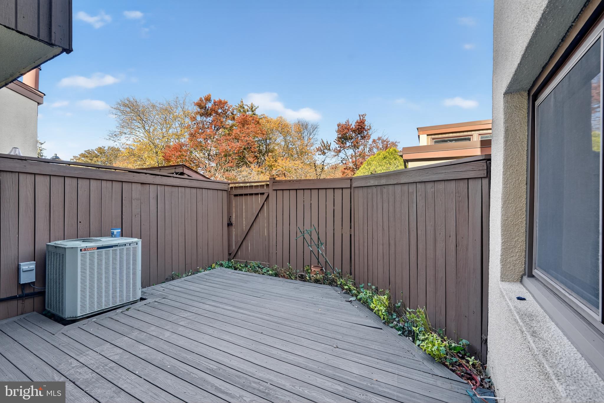 HICKORY RIDGE - Residential