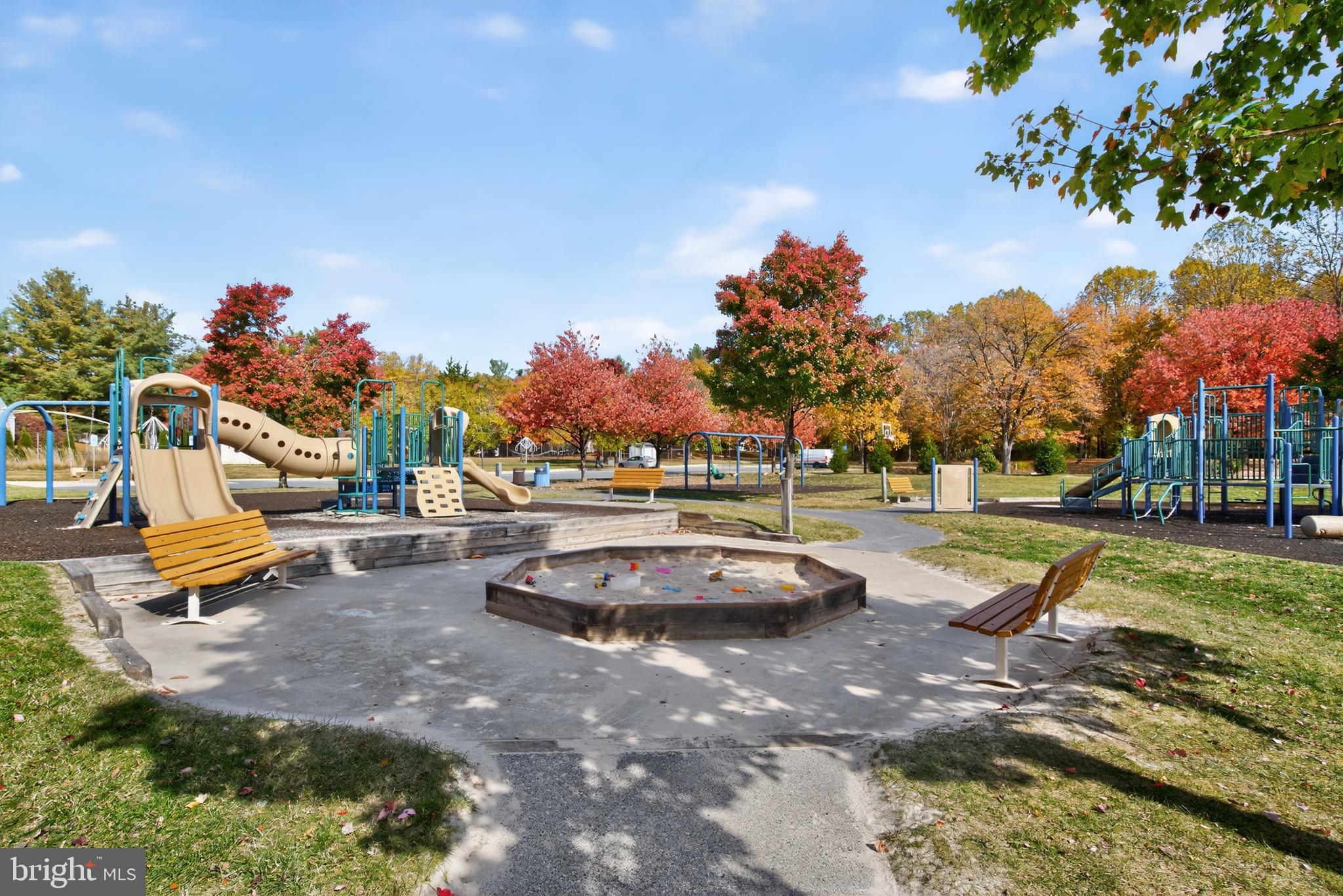 HICKORY RIDGE - Residential