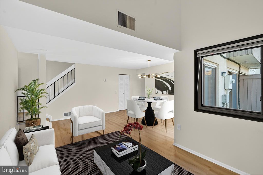 Photo of 11244 Snowflake Court #B-12-5, COLUMBIA, MD 21044 (MLS # MDHW2061082)