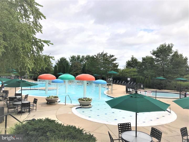 LANSDOWNE ON THE POTOMAC - Residential Lease