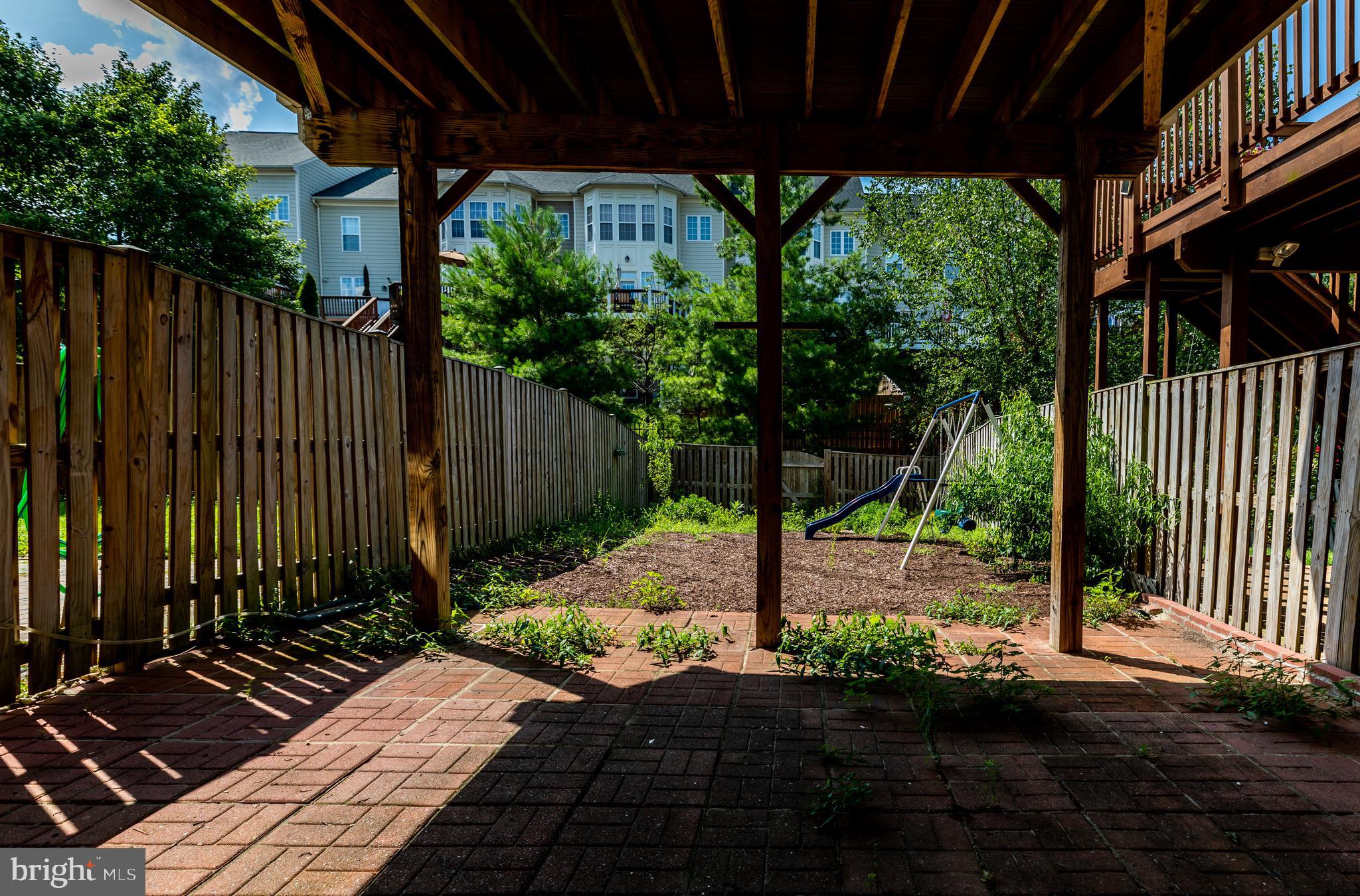 LANSDOWNE ON THE POTOMAC - Residential Lease