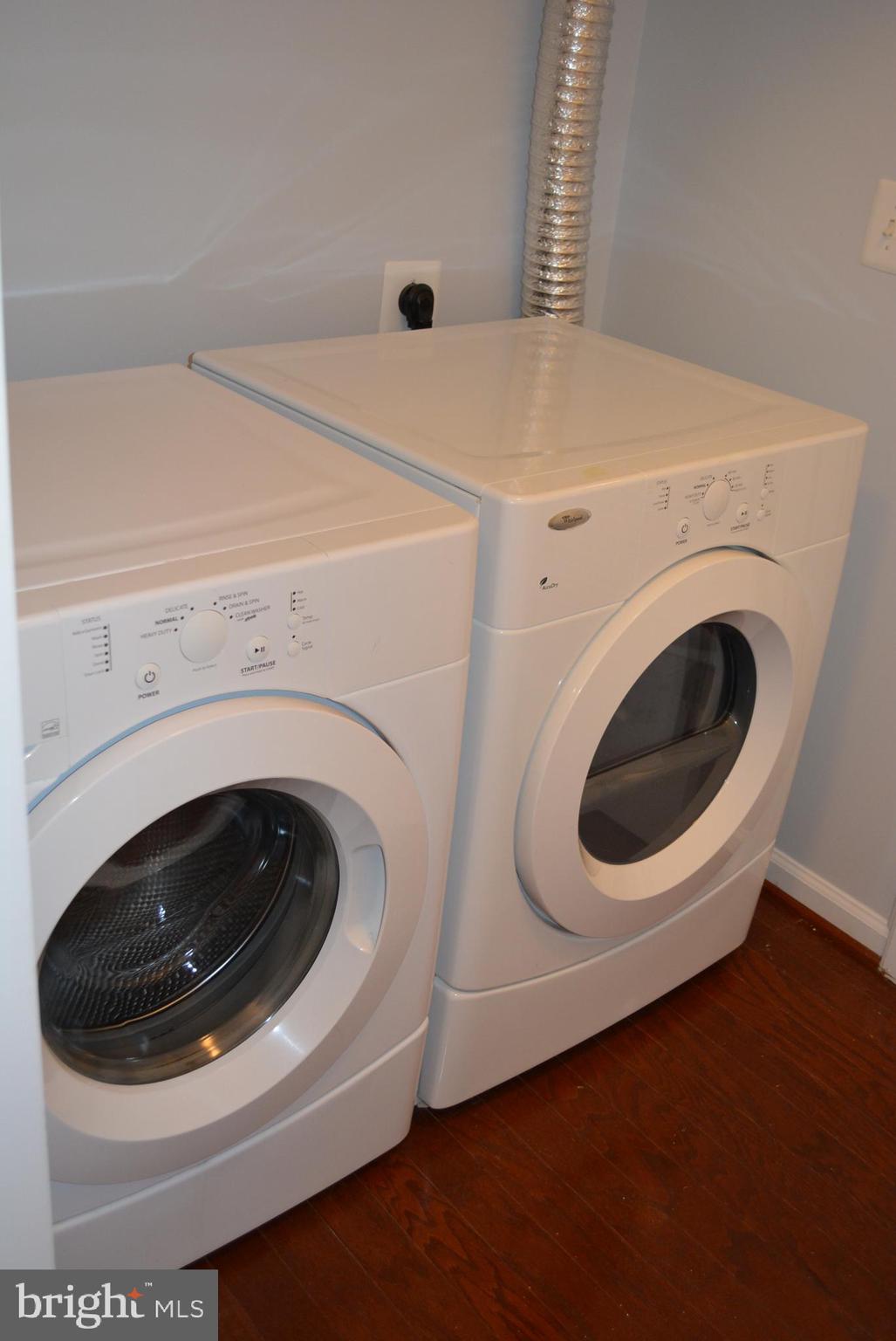 LANSDOWNE ON THE POTOMAC - Residential Lease