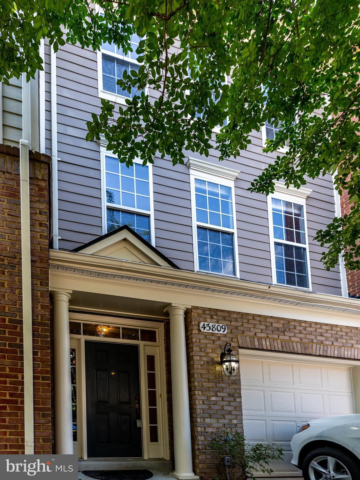 LANSDOWNE ON THE POTOMAC - Residential Lease