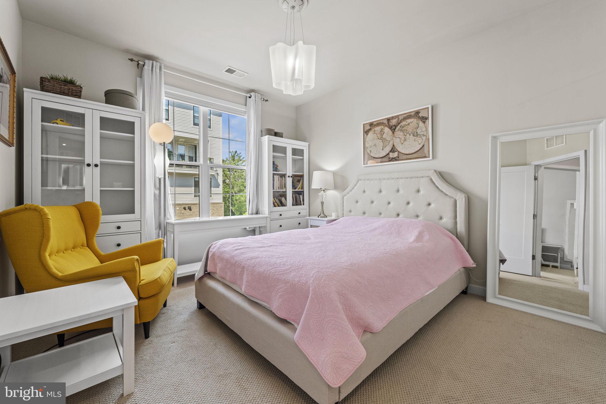 UNION PARK AT MCLEAN - Residential Lease