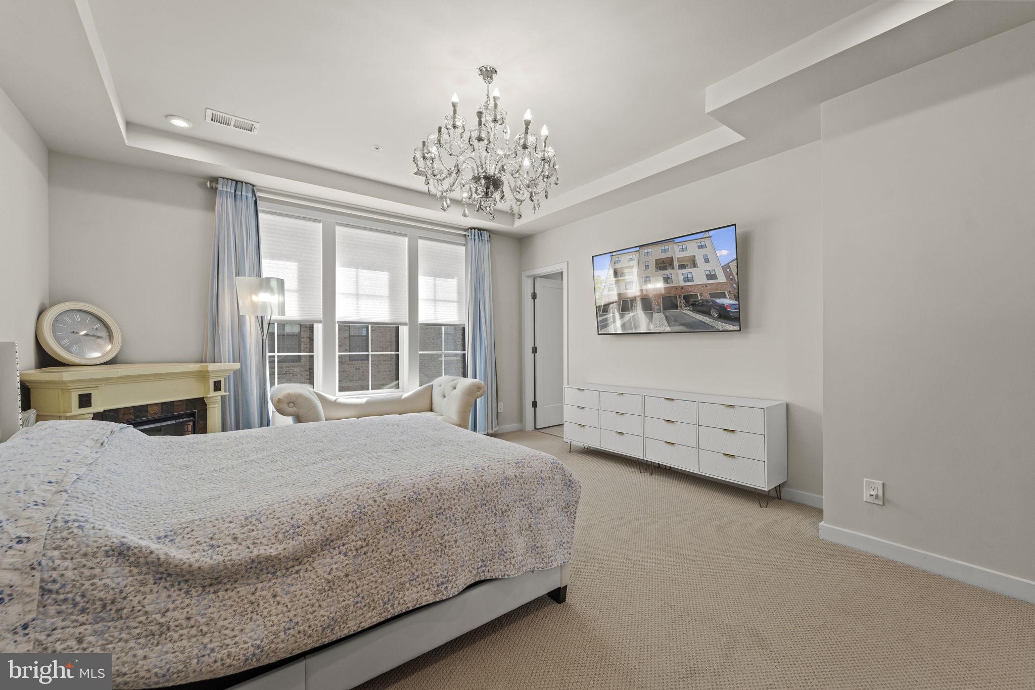 UNION PARK AT MCLEAN - Residential Lease