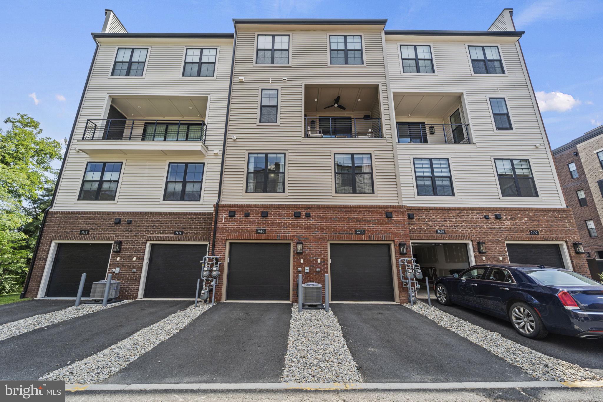 UNION PARK AT MCLEAN - Residential Lease