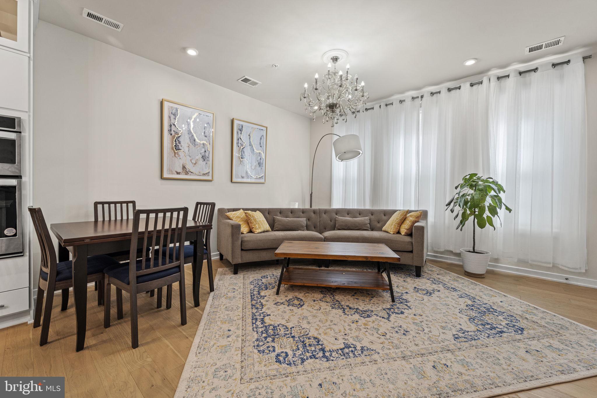 UNION PARK AT MCLEAN - Residential Lease