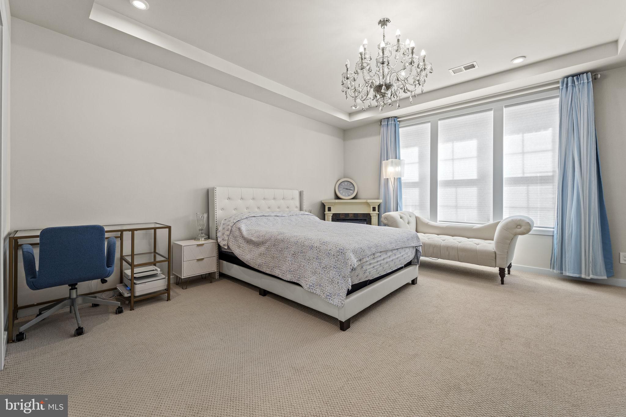 UNION PARK AT MCLEAN - Residential Lease