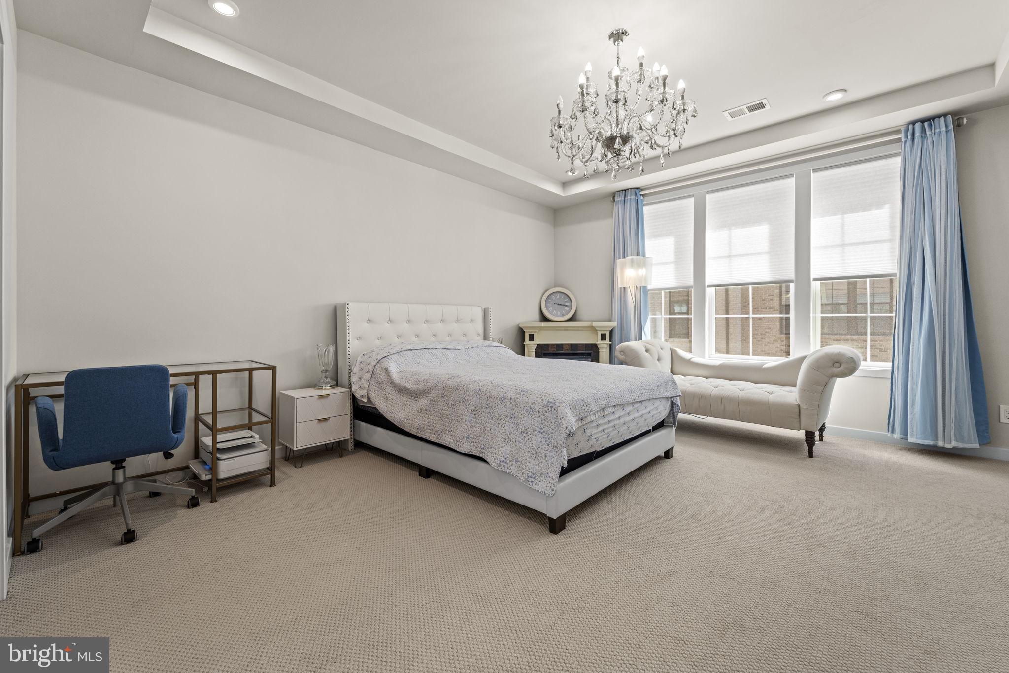 UNION PARK AT MCLEAN - Residential Lease