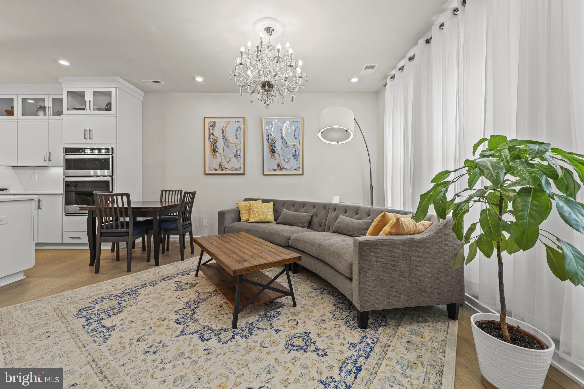 UNION PARK AT MCLEAN - Residential Lease