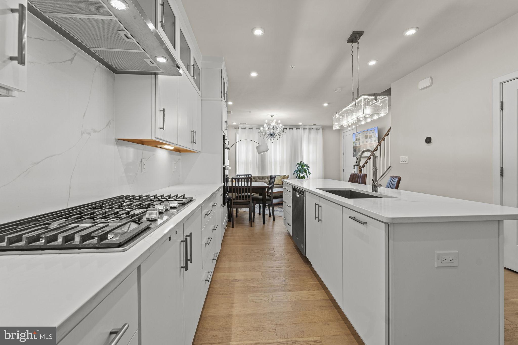 UNION PARK AT MCLEAN - Residential Lease