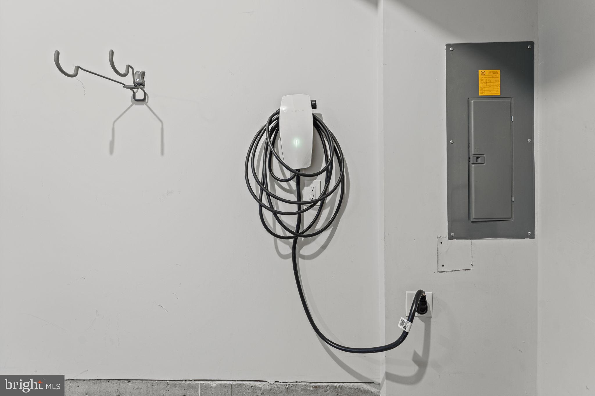 UNION PARK AT MCLEAN - Residential Lease