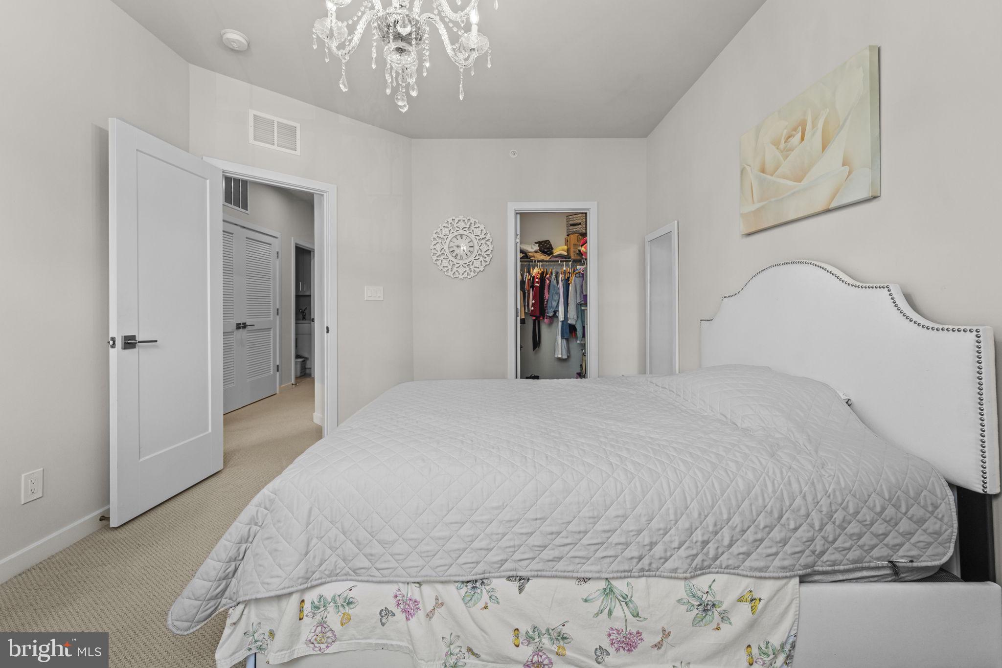 UNION PARK AT MCLEAN - Residential Lease