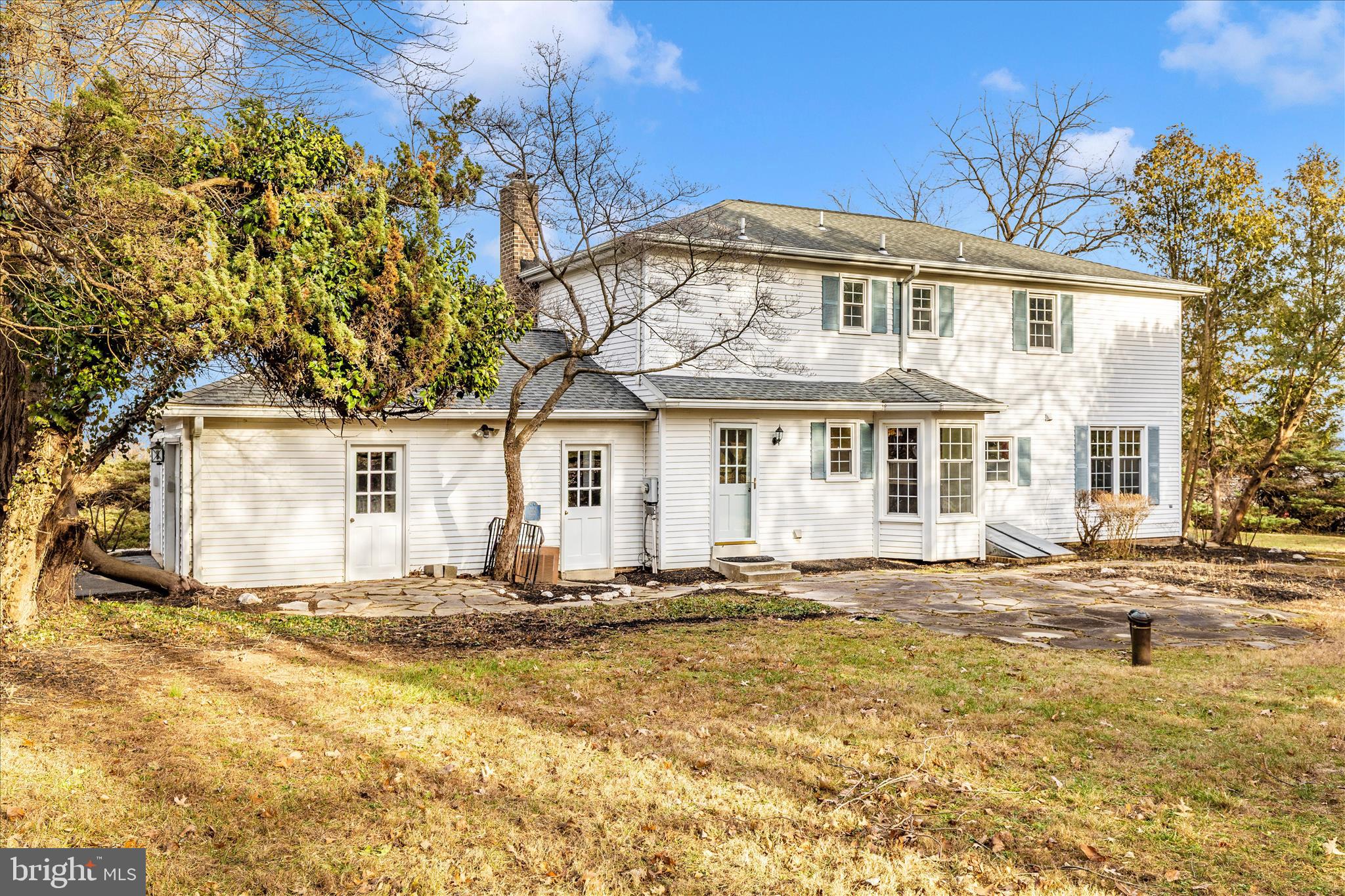 MEADOWCREST - Residential