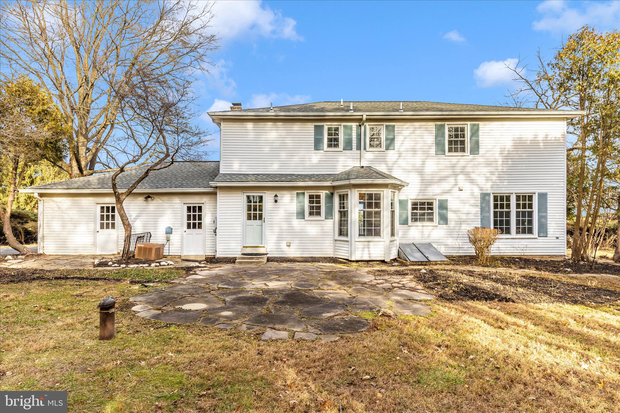 MEADOWCREST - Residential