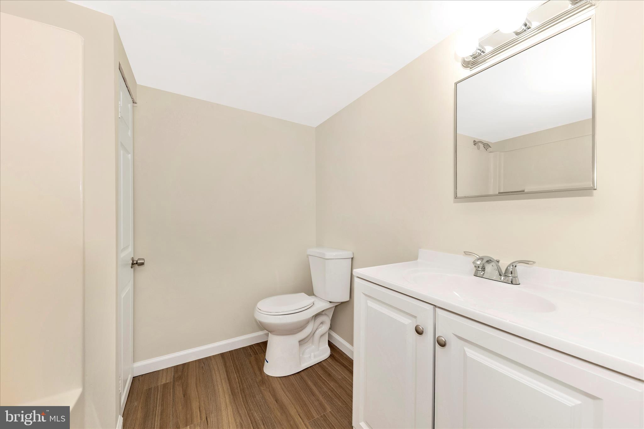 MEADOWCREST - Residential