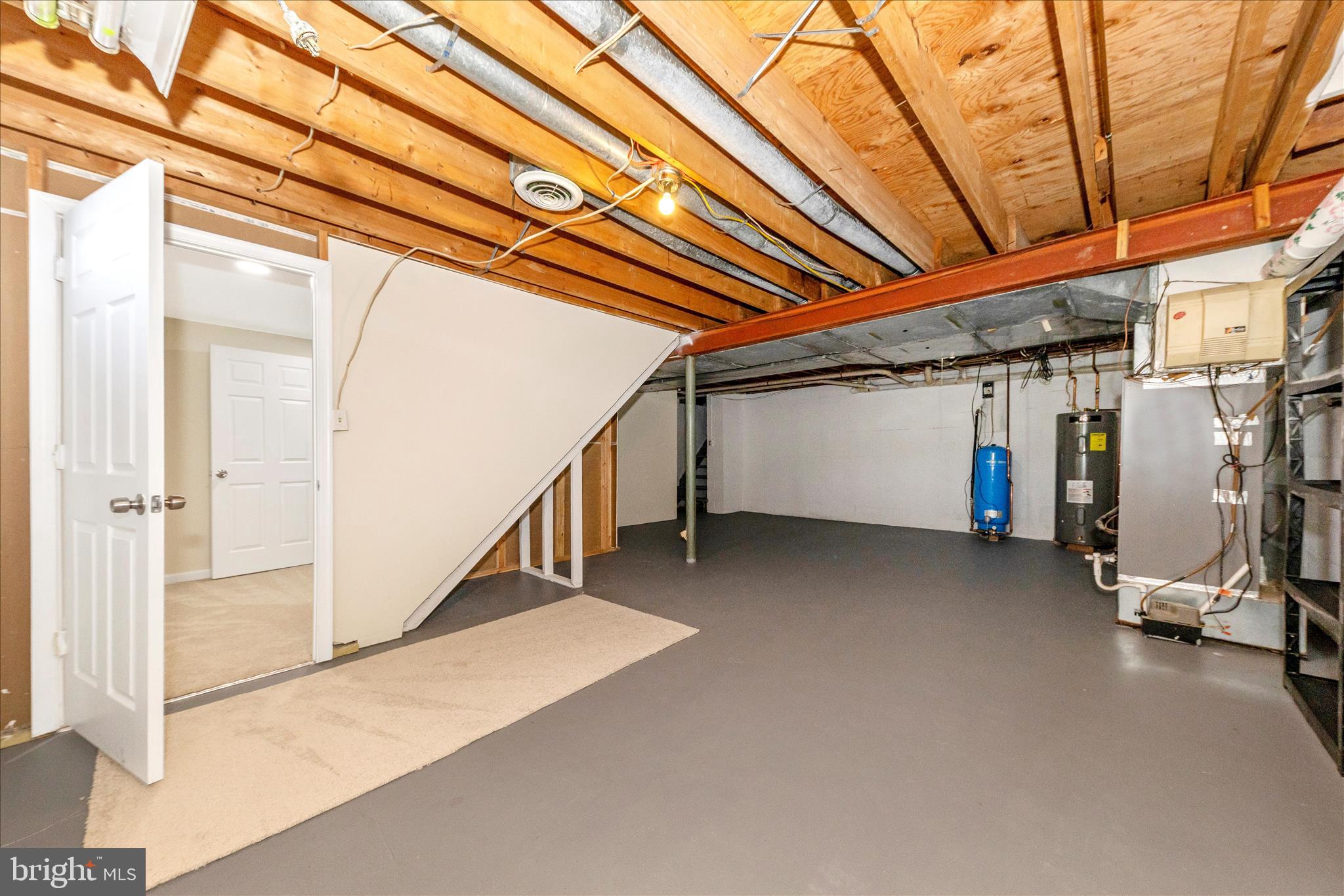 MEADOWCREST - Residential