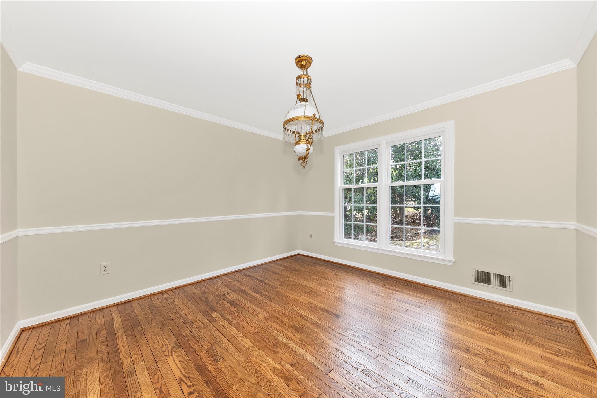 MEADOWCREST - Residential