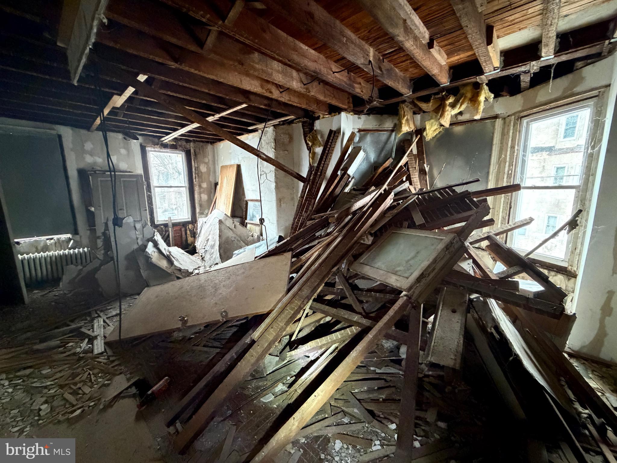 FRANKFORD - Residential Income