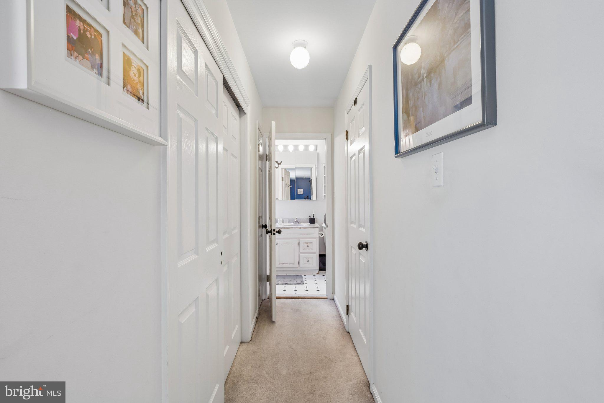 LAFAYETTE HILL - Residential