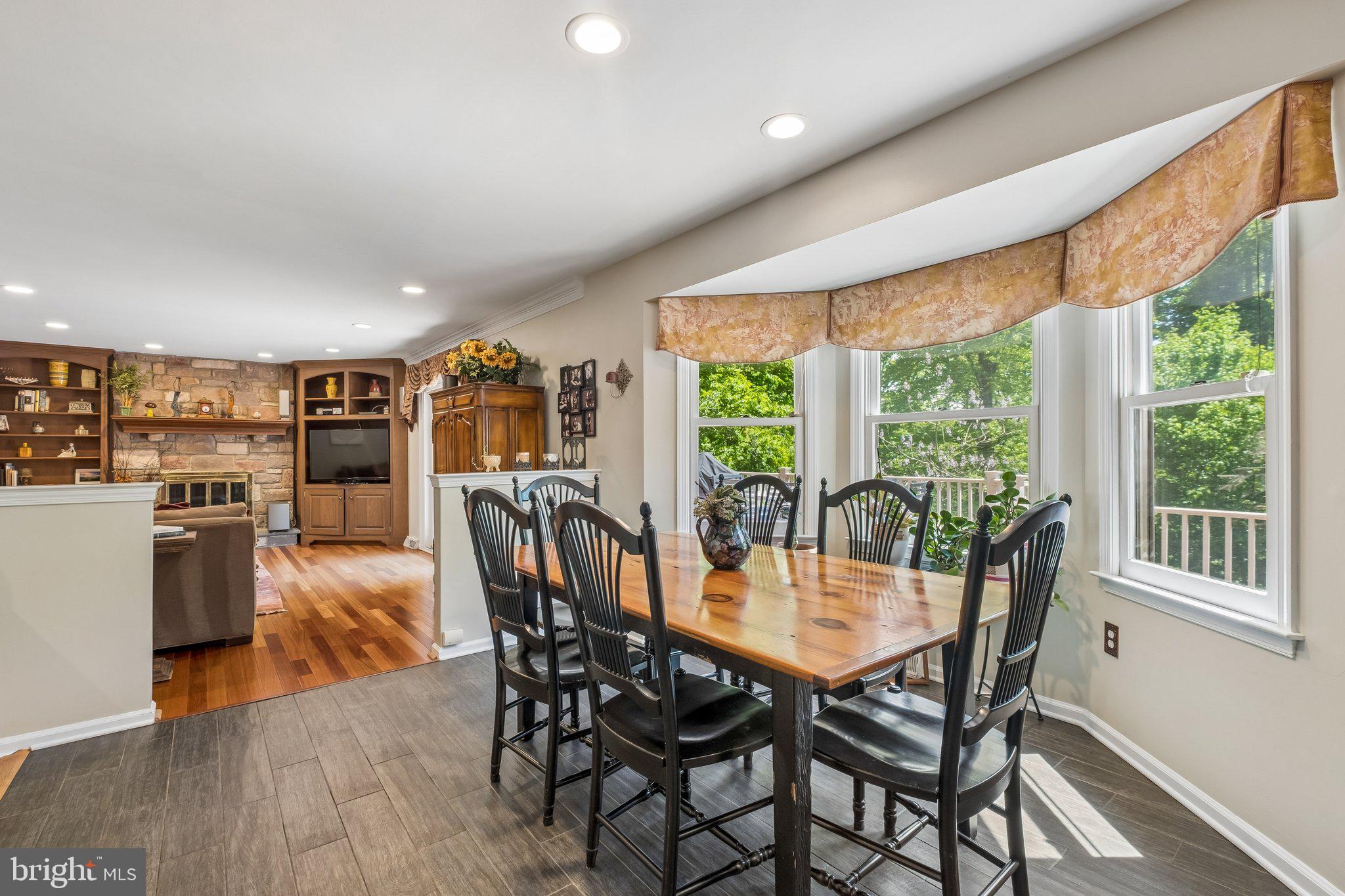 LAFAYETTE HILL - Residential
