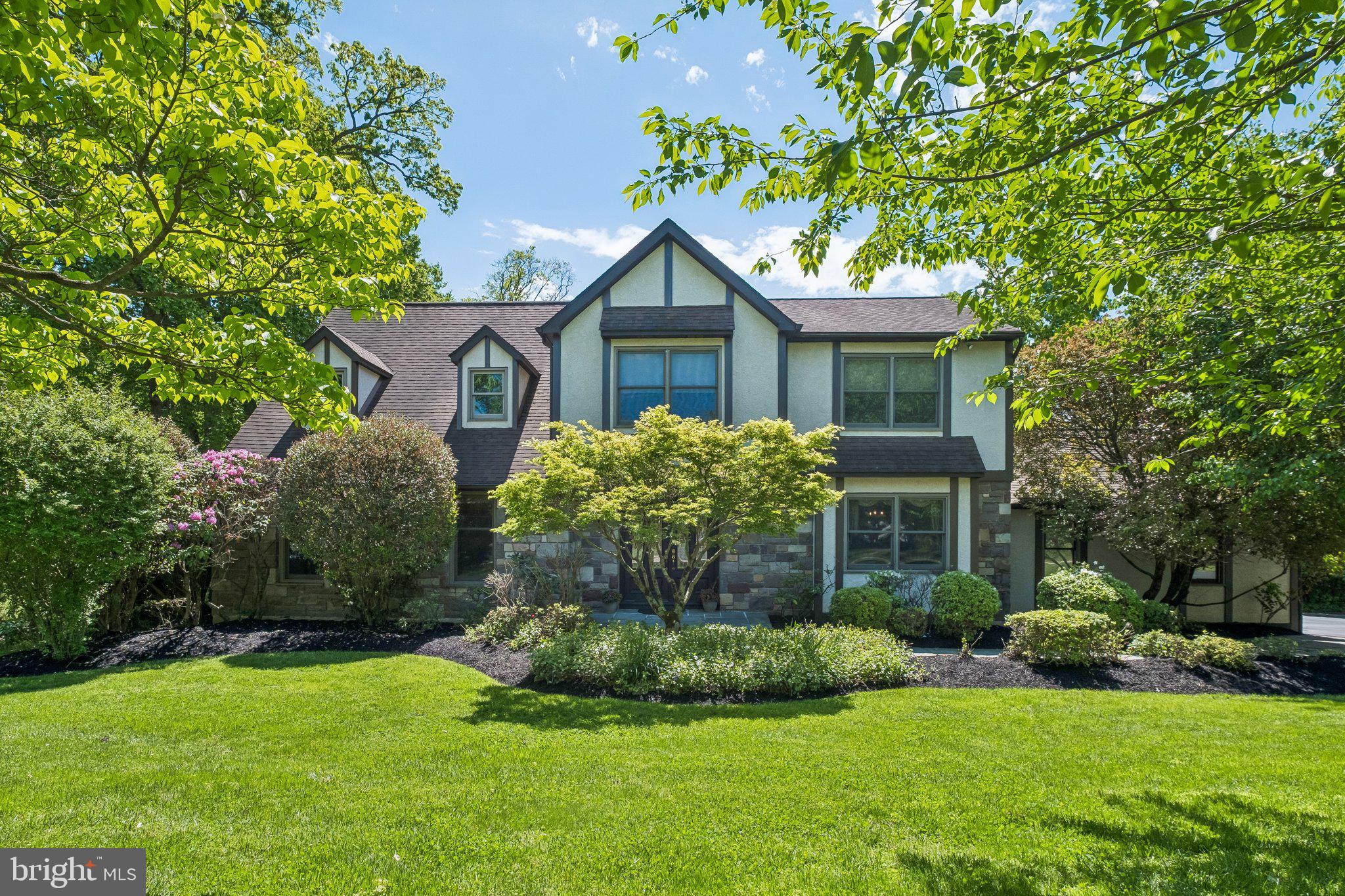 LAFAYETTE HILL - Residential