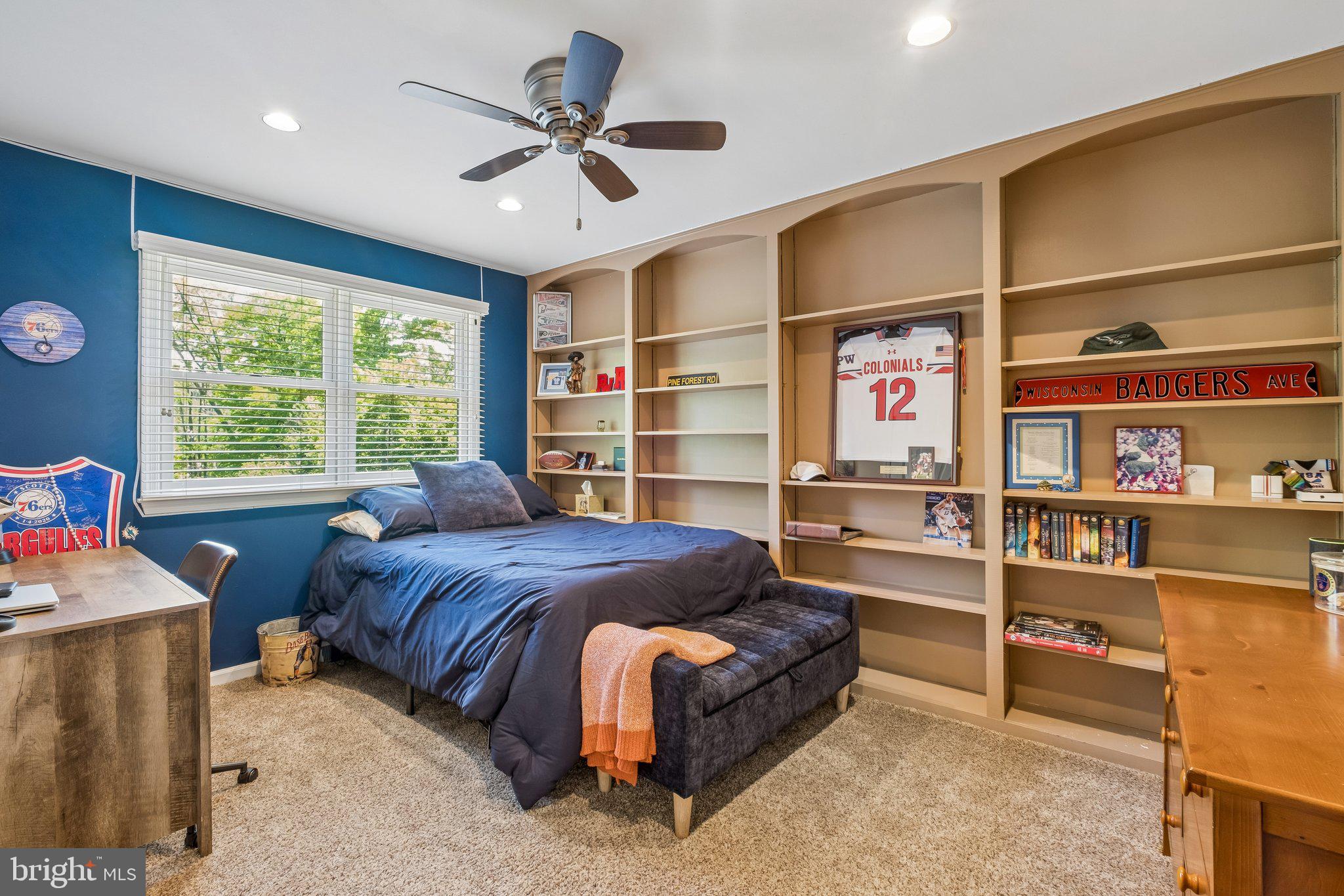 LAFAYETTE HILL - Residential