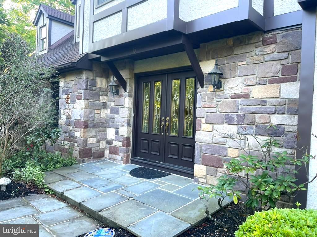 LAFAYETTE HILL - Residential