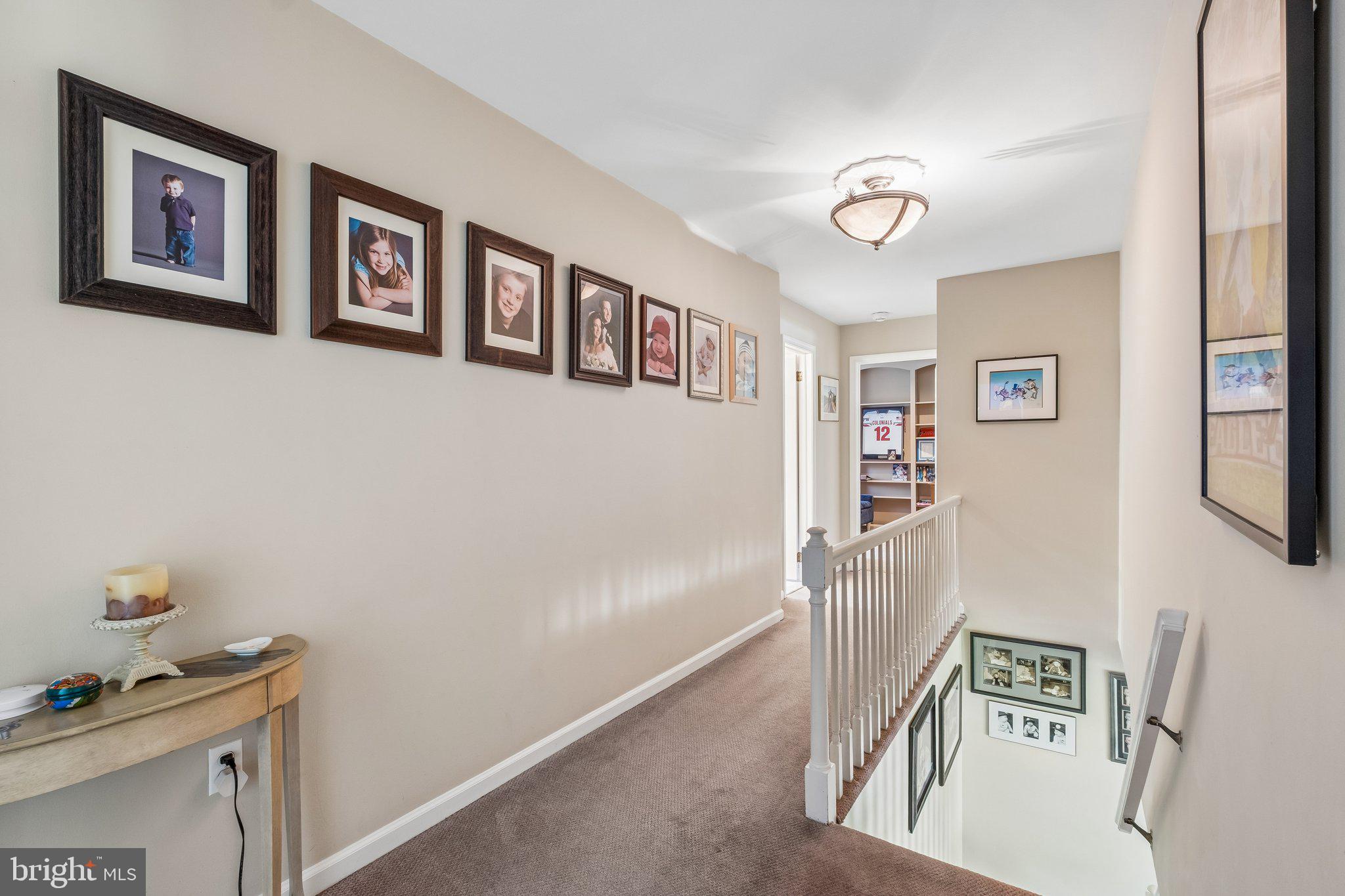 LAFAYETTE HILL - Residential