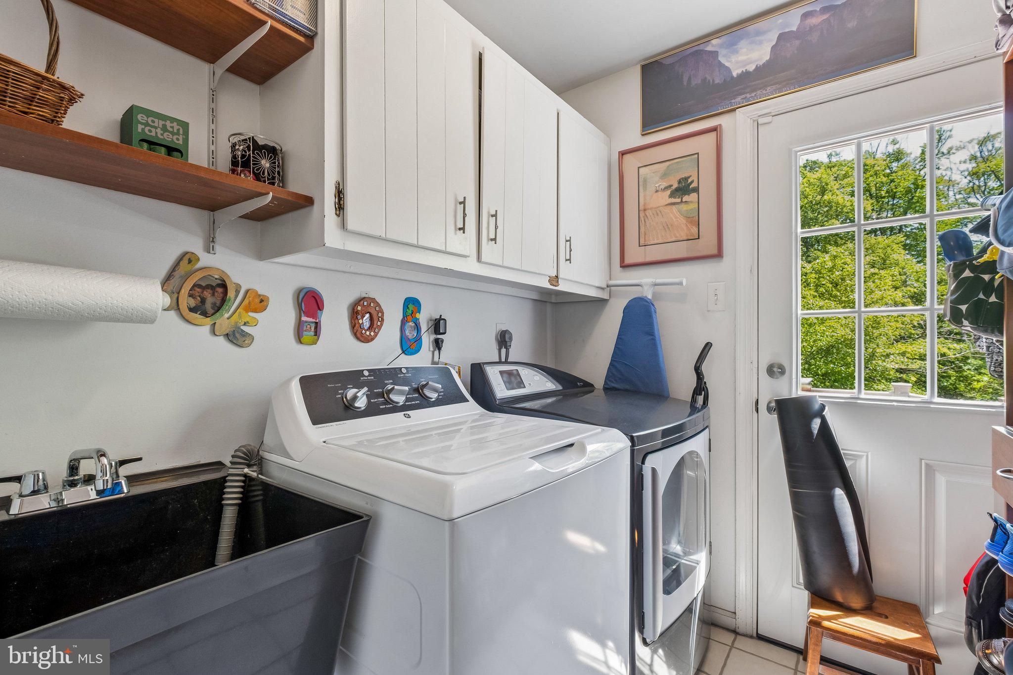 LAFAYETTE HILL - Residential
