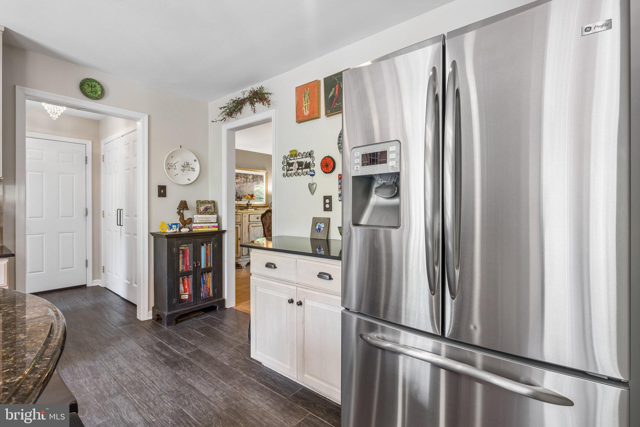 LAFAYETTE HILL - Residential