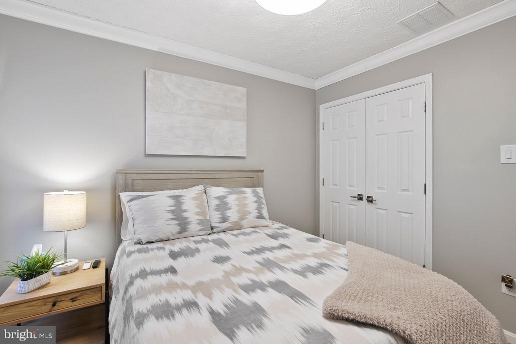 HARFORD TOWN - Residential