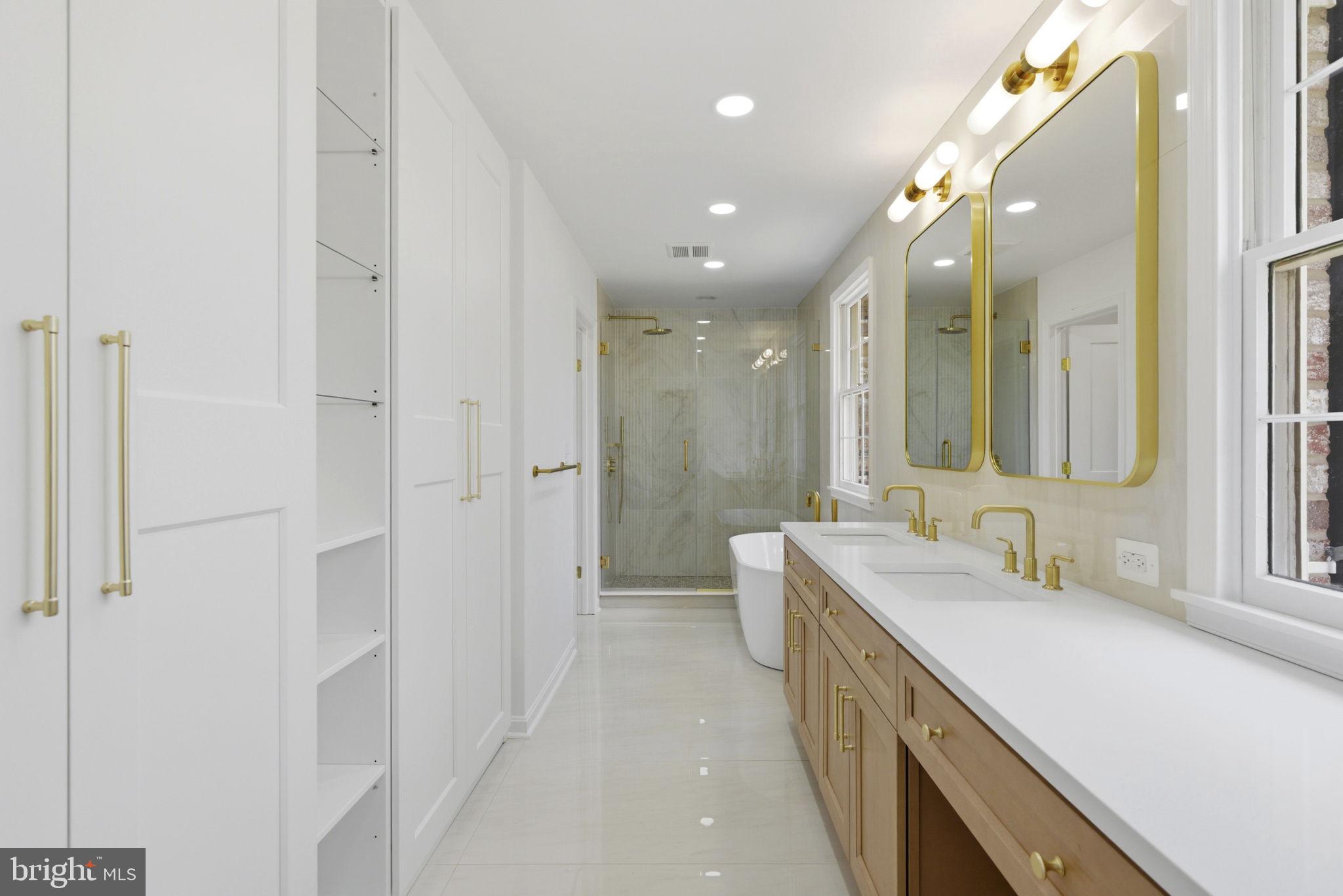 GLEN ARM - Residential