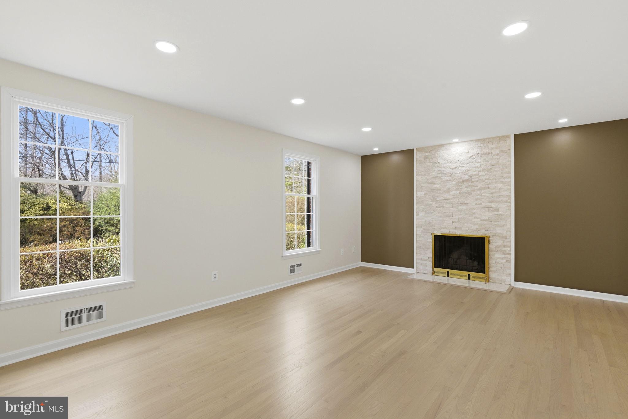 GLEN ARM - Residential