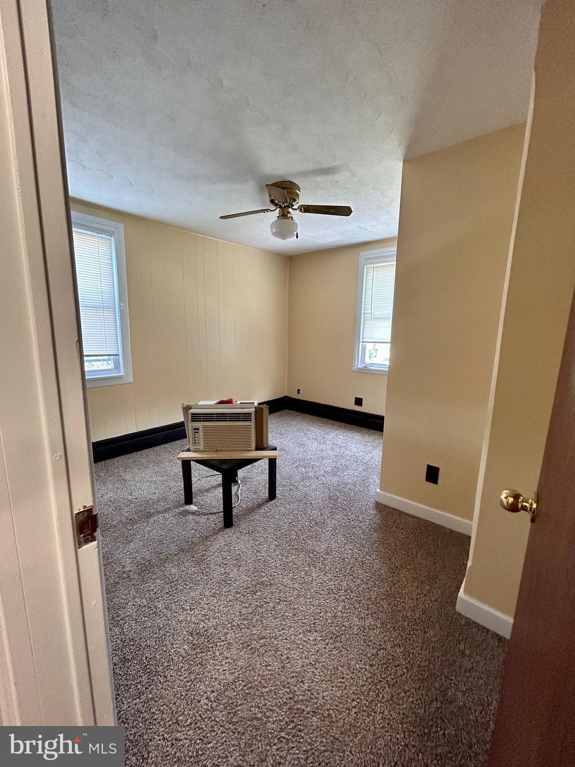 ABINGDON ESTATES - Residential Lease