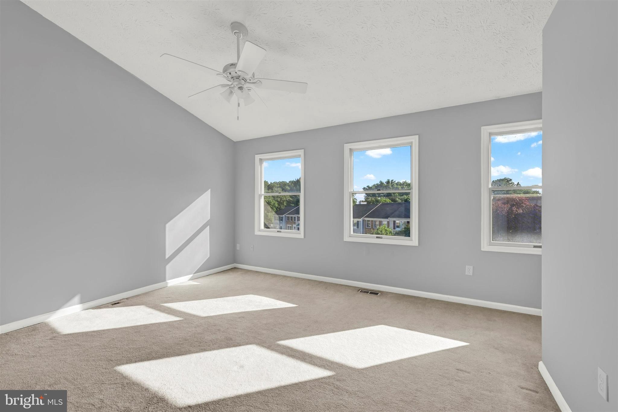 KINGS MEADE - Residential Lease