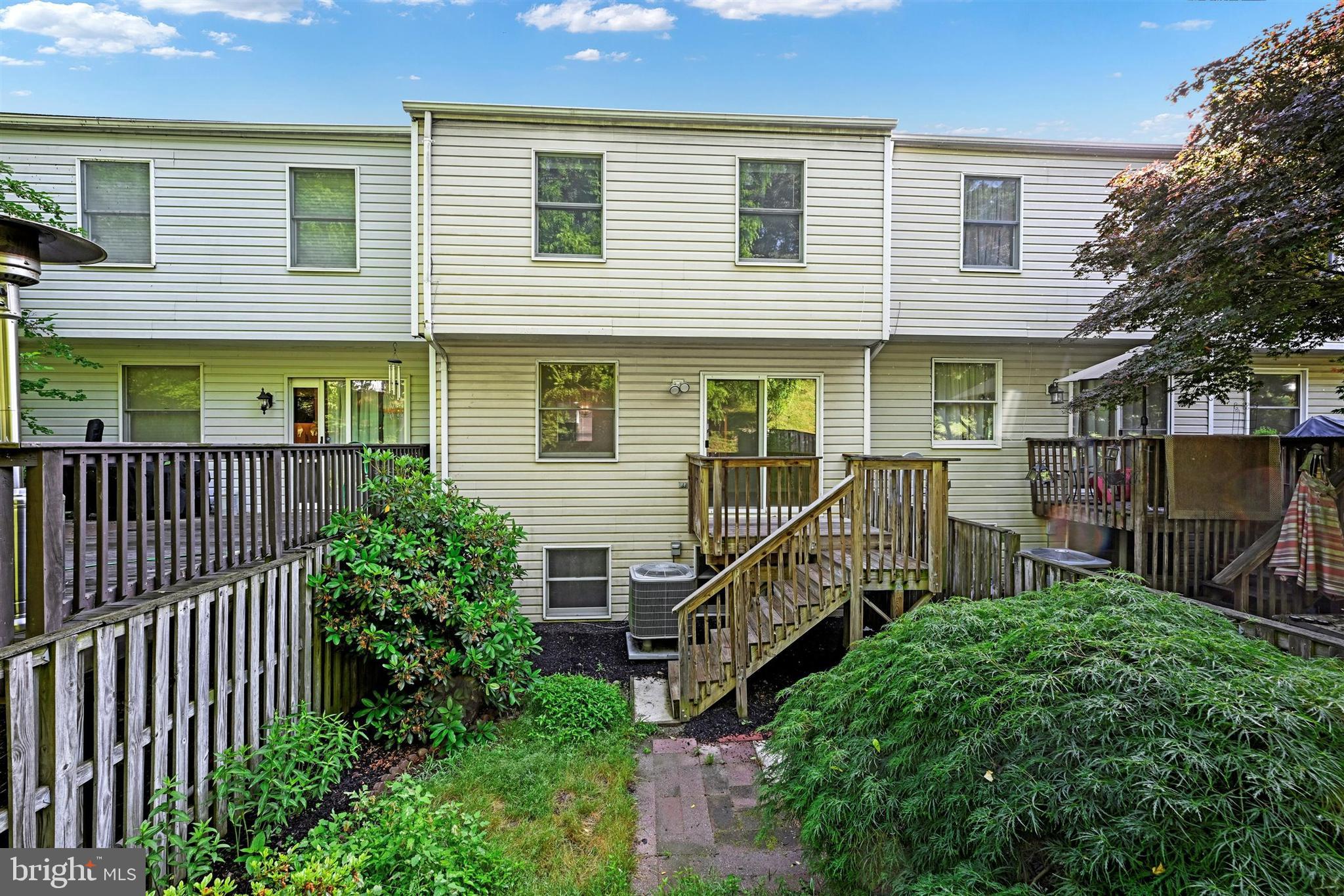 KINGS MEADE - Residential Lease