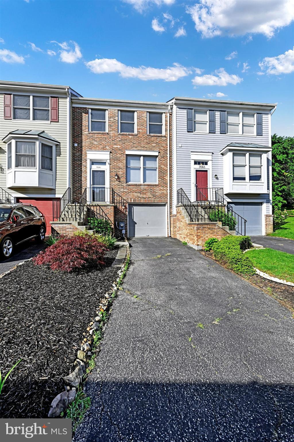 KINGS MEADE - Residential Lease