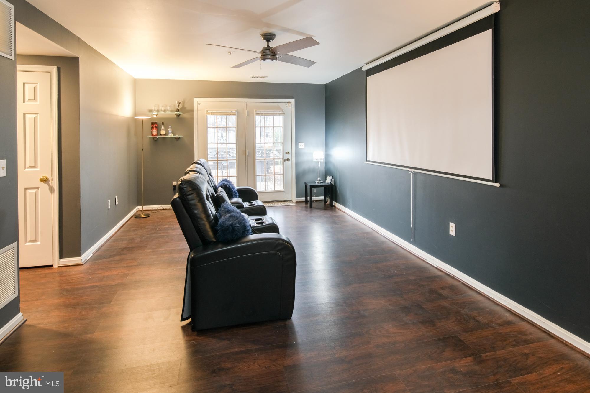 BRINKLEY PARK TOWN - Residential