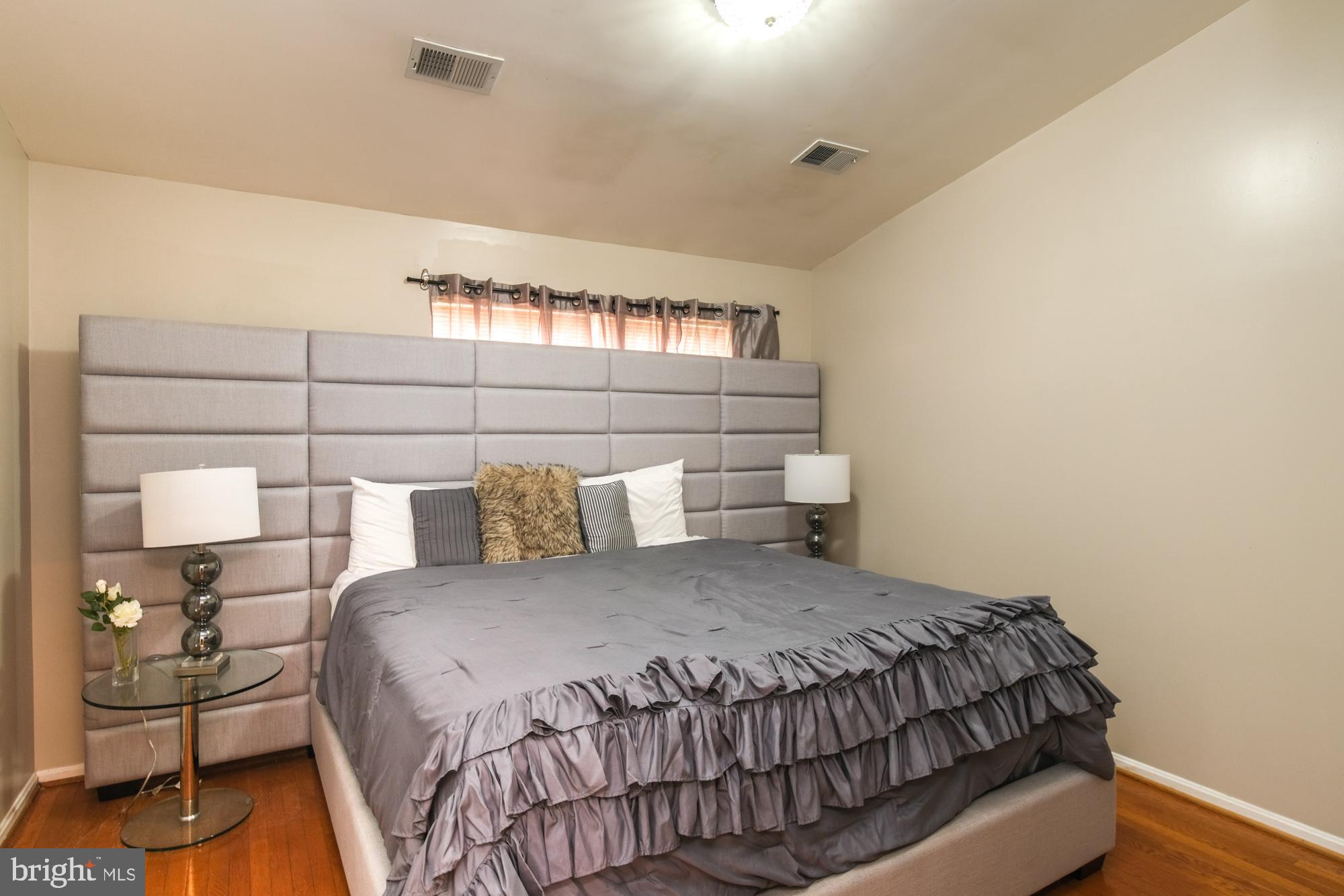 BRINKLEY PARK TOWN - Residential