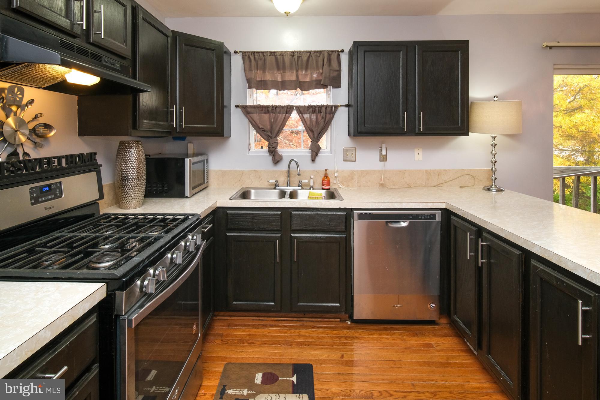 BRINKLEY PARK TOWN - Residential