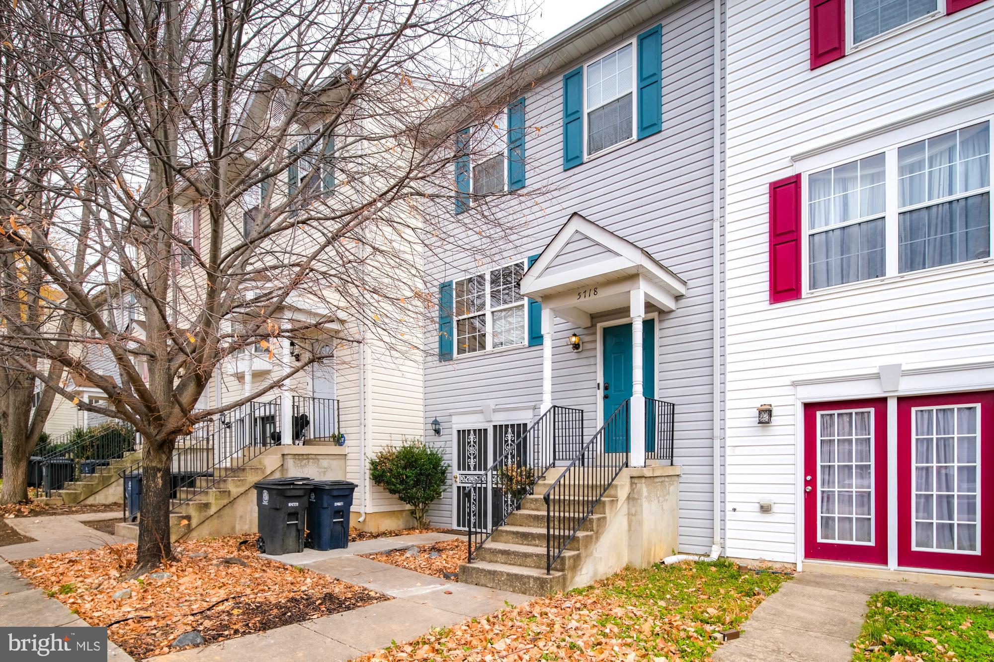 BRINKLEY PARK TOWN - Residential