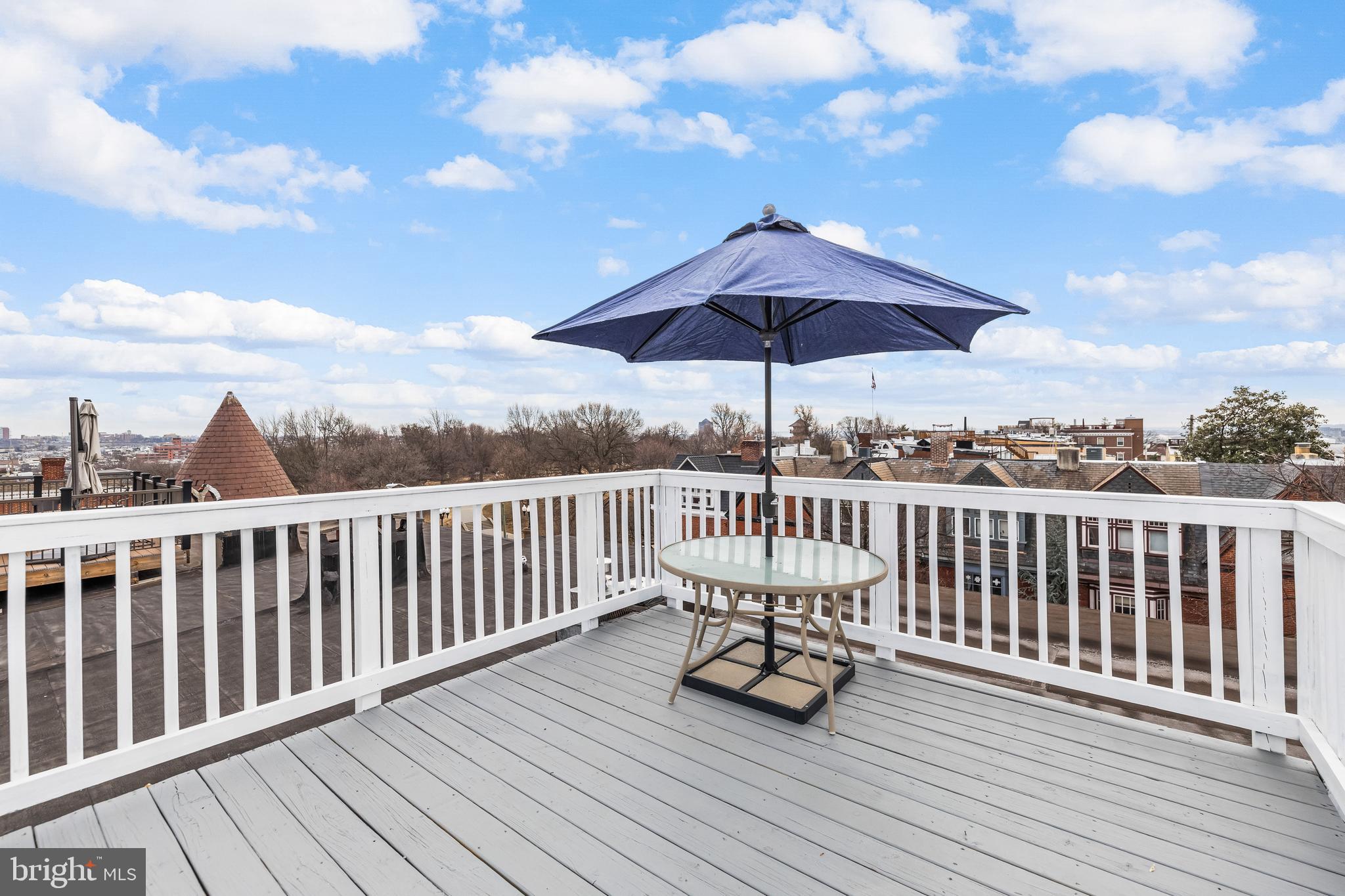 BUTCHERS HILL - Residential