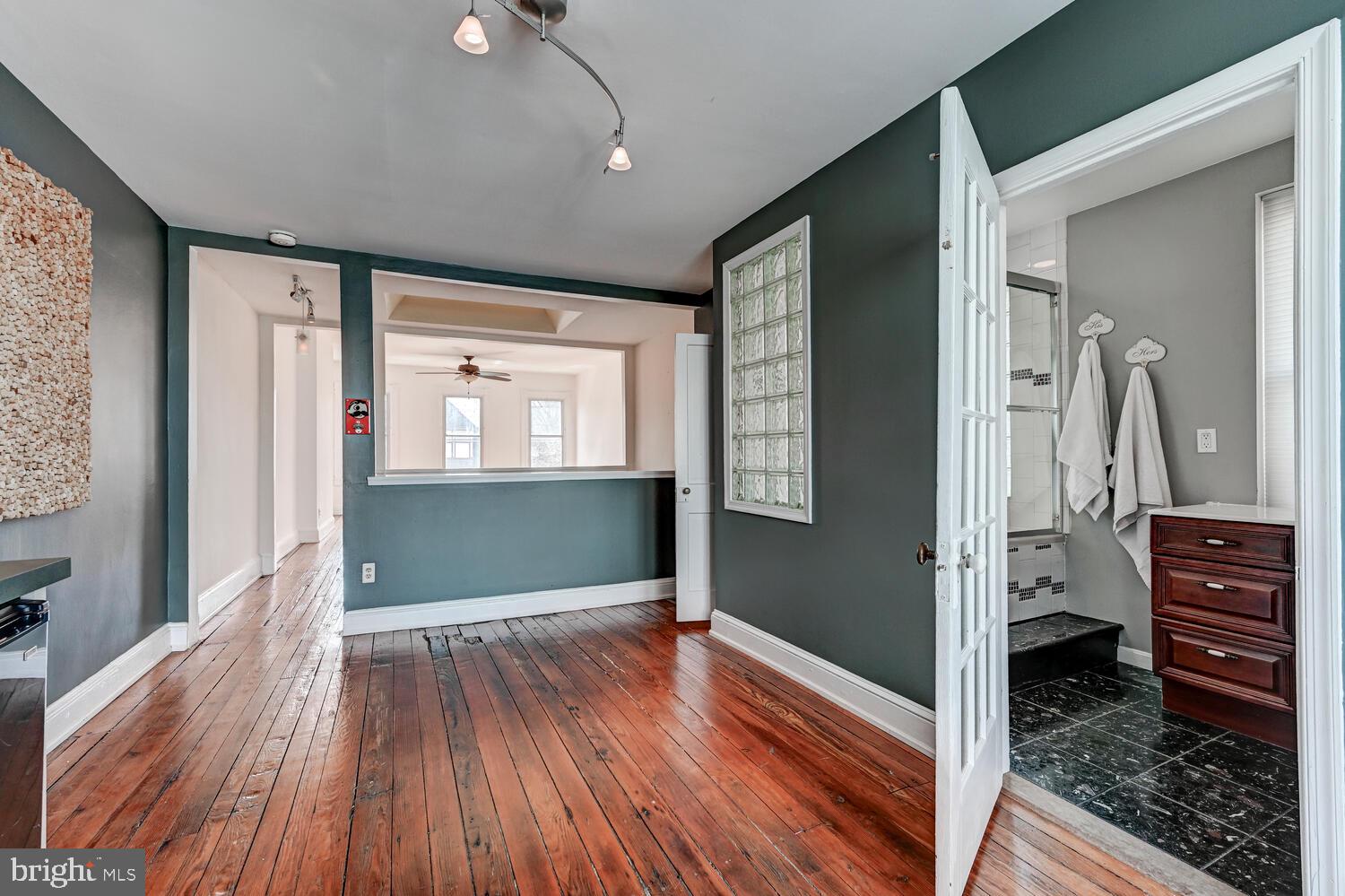 BUTCHERS HILL - Residential