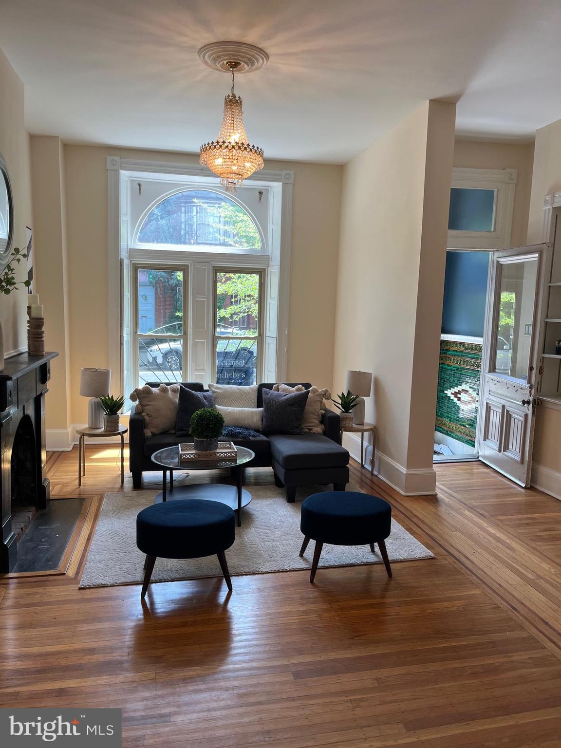 BUTCHERS HILL - Residential